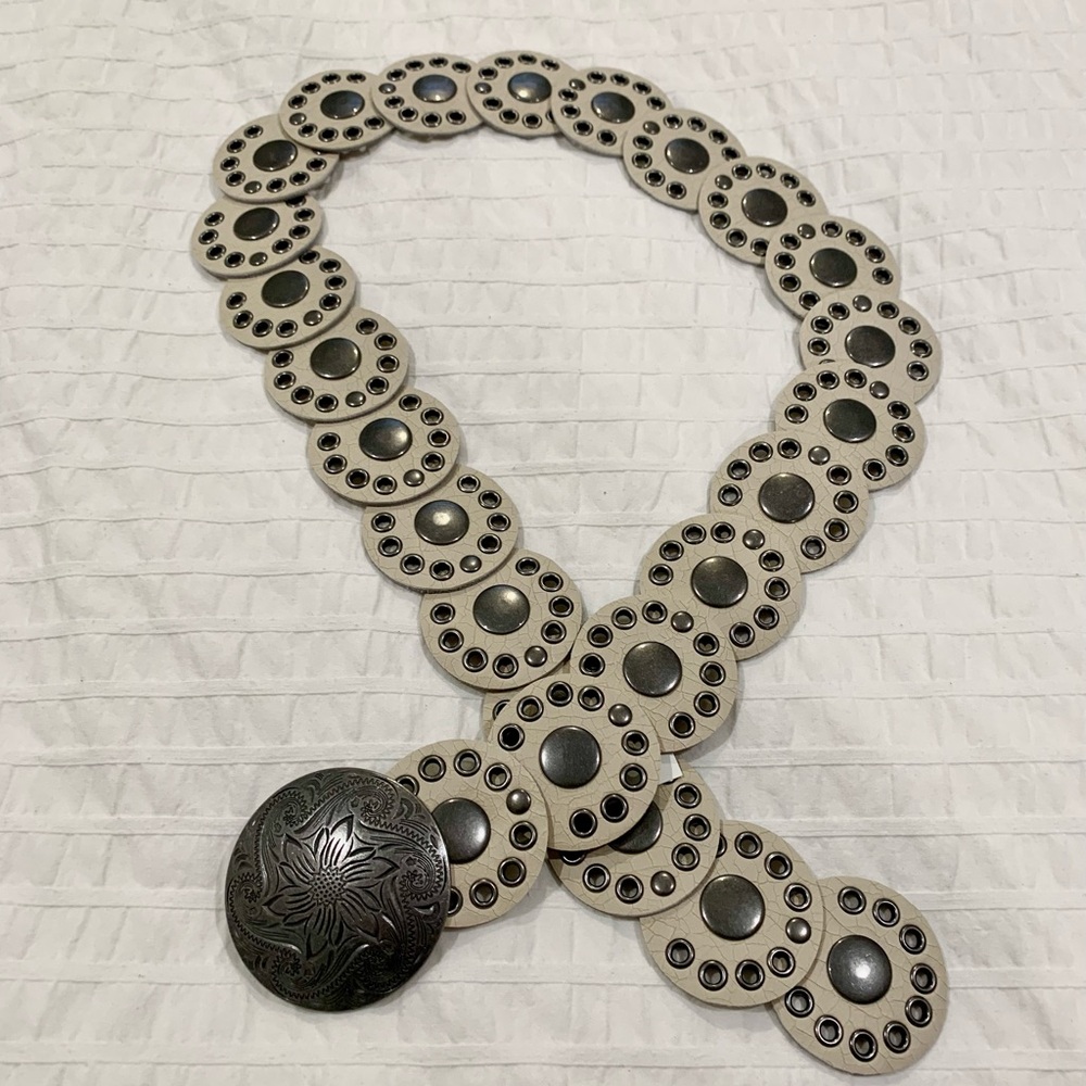Adjustable Circular Belt from H&M